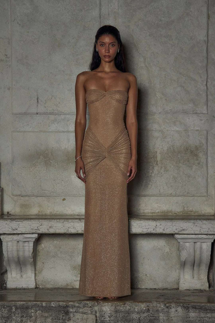 Suknia Bellamy rzeźbiona elegancja
